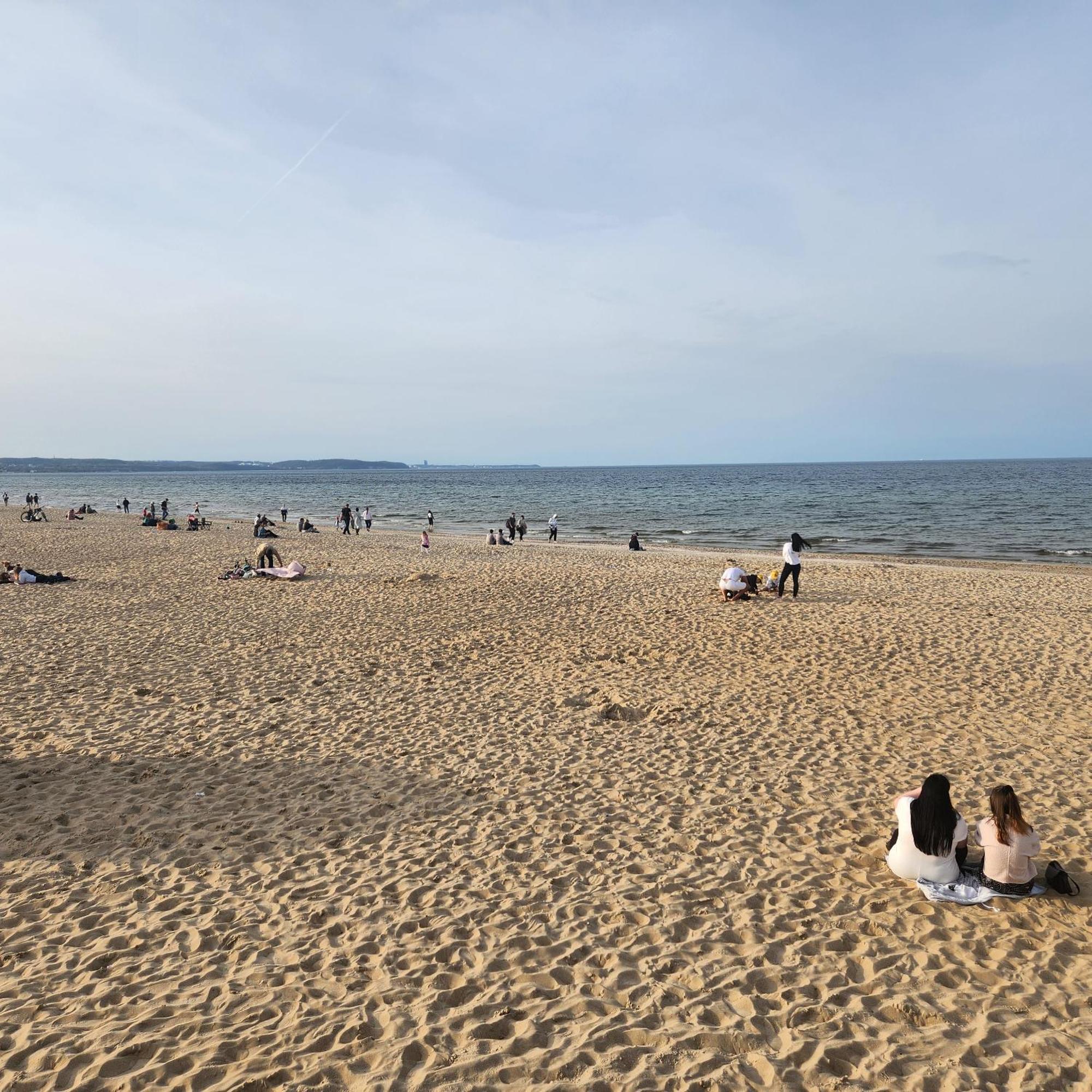 By The Sea - Prestige With A Luxurious Jacuzzi, Sauna And An Exclusive Massage Chair Available In One Of The Apartments! Lägenhet