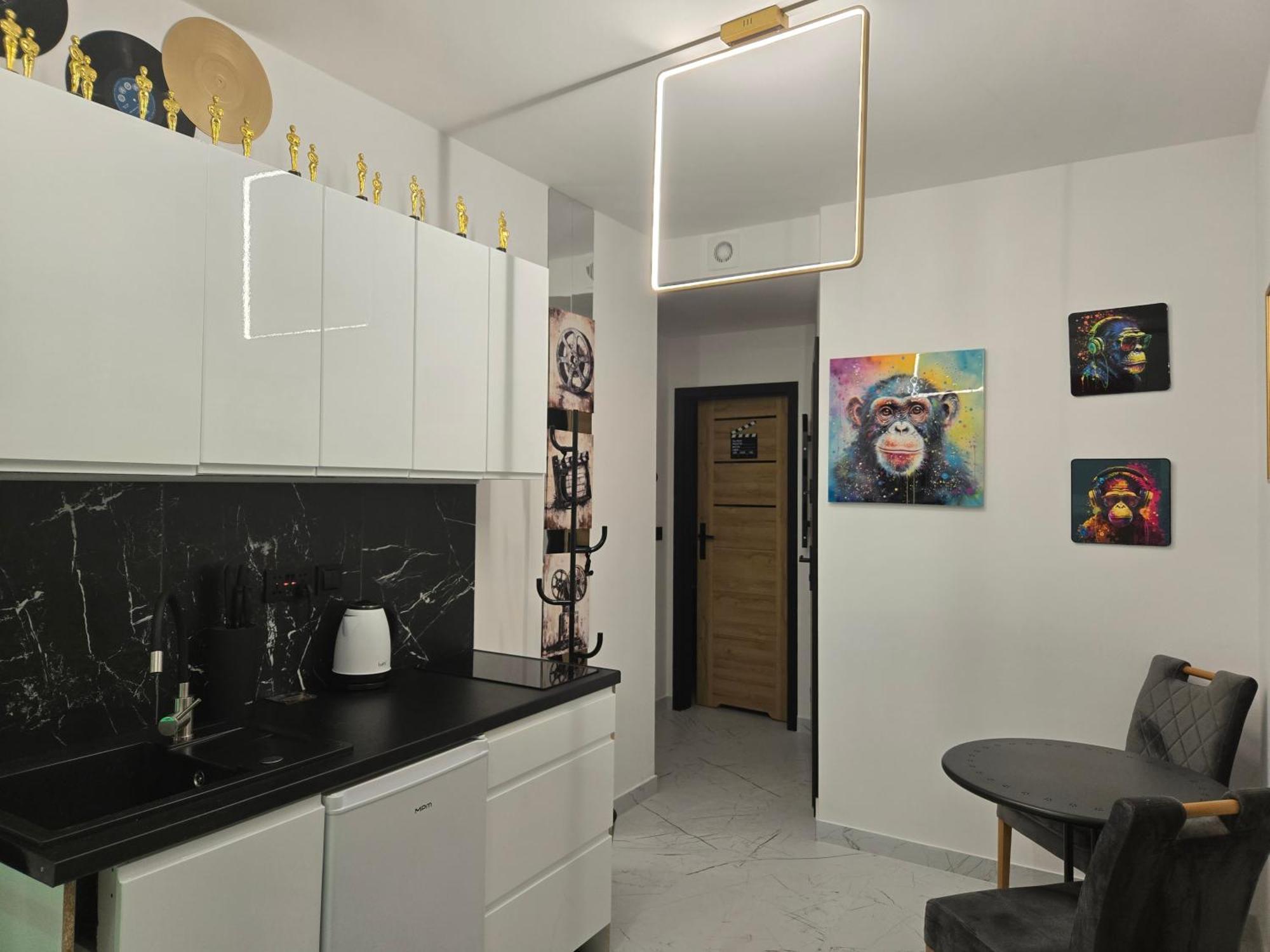 By The Sea - Prestige With A Luxurious Jacuzzi, Sauna And An Exclusive Massage Chair Available In One Of The Apartments! Gdańsk