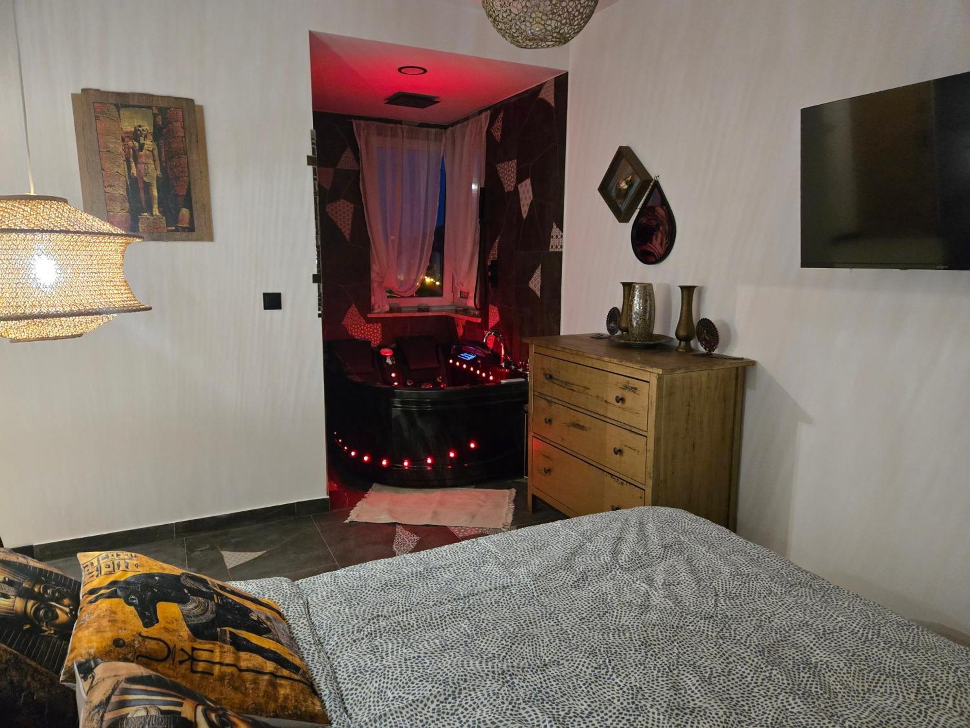 By The Sea - Prestige With A Luxurious Jacuzzi, Sauna And An Exclusive Massage Chair Available In One Of The Apartments! * Gdańsk